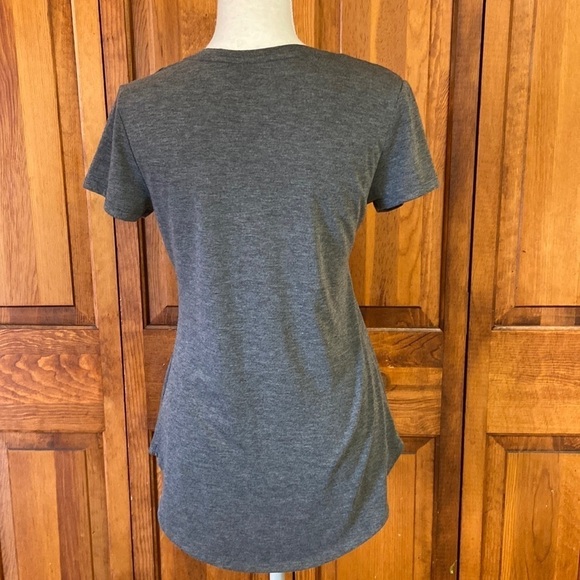 Apt 9 Graphic Short Sleeved Grey Tee XS - Picture 3 of 8